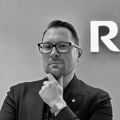 Dr. Stanislav Blum